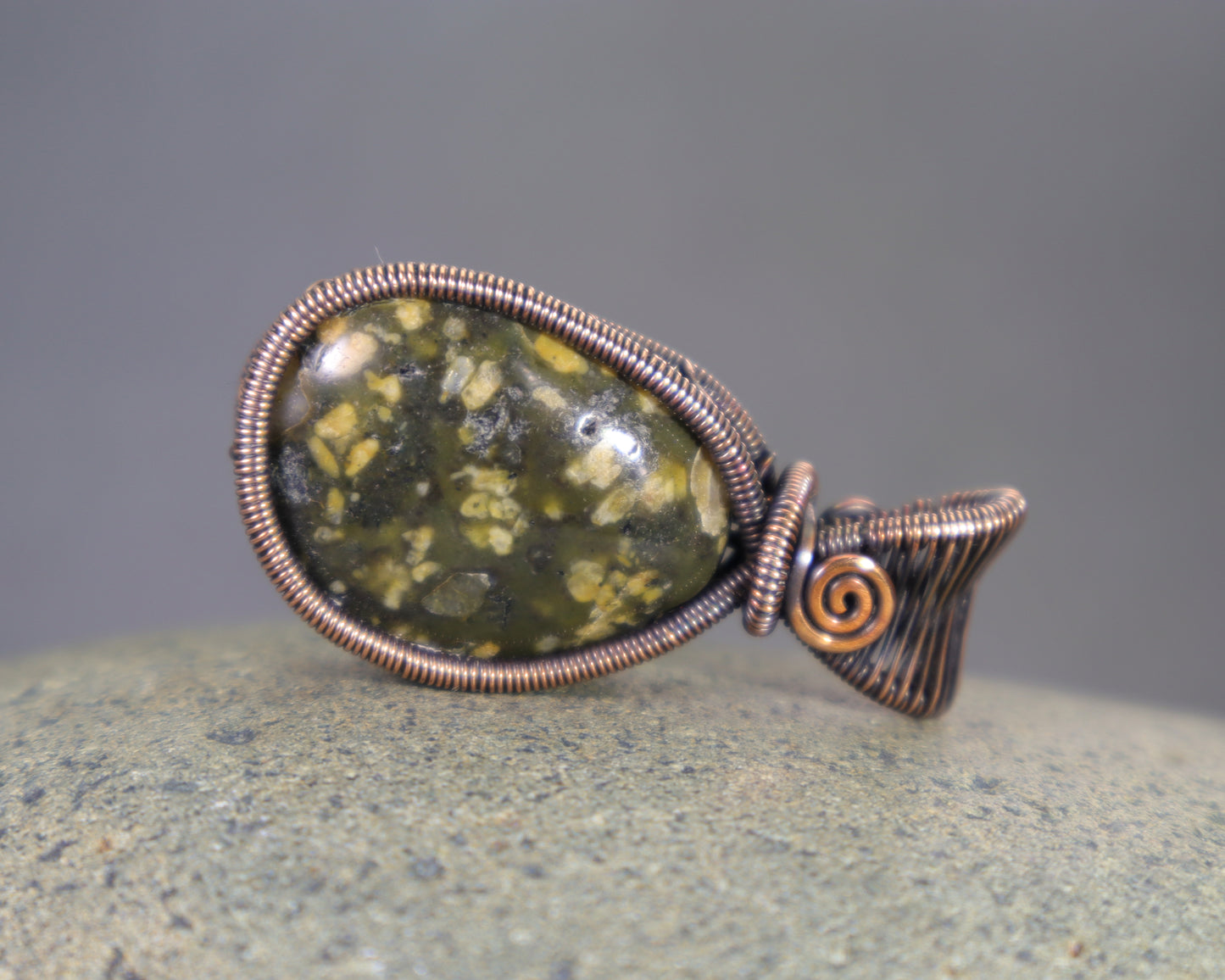 Washington beach stone pendant with yellow speckled jasper gemstone